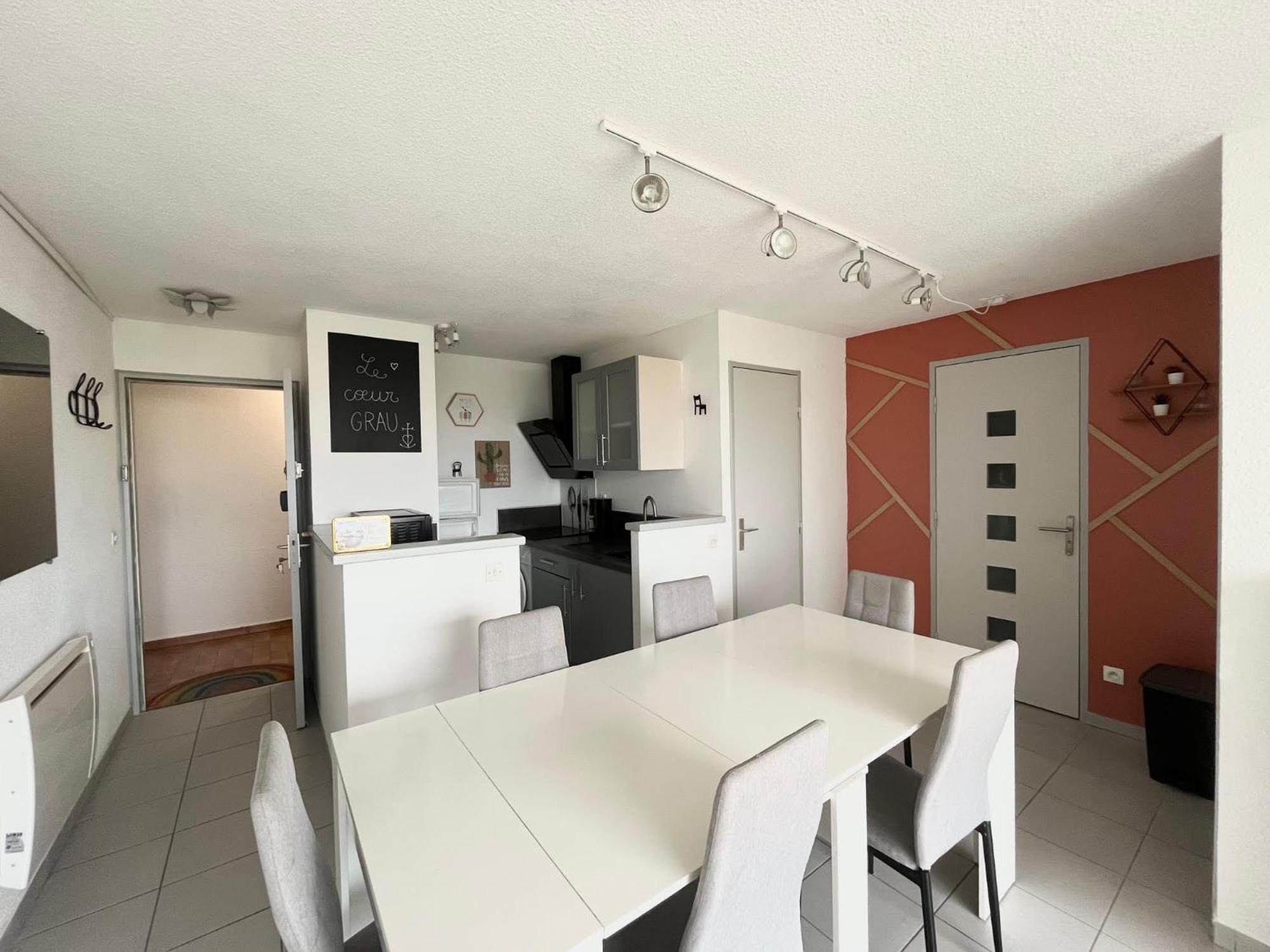 Appartement Devant La Mer + Parking Le Grau-du-Roi Exterior photo